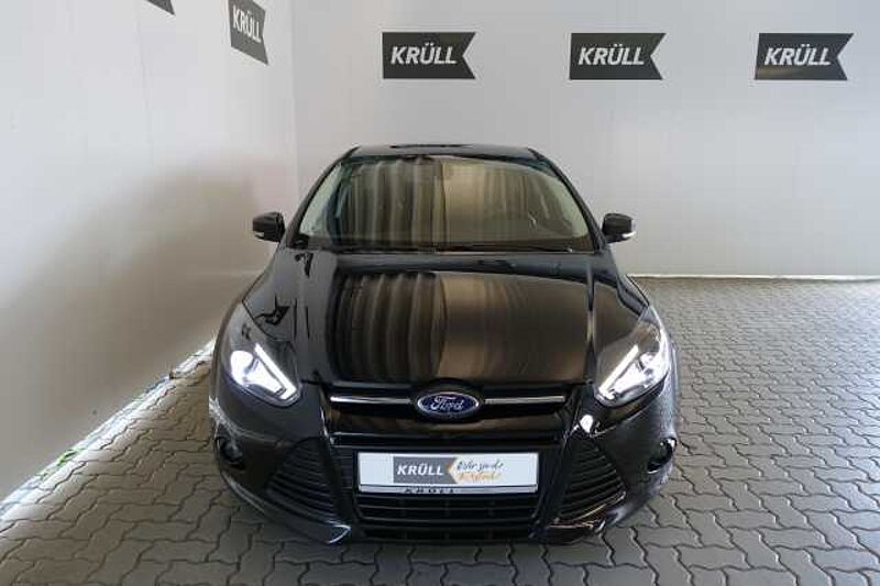 Ford Focus Sync Edition +Xenon+ST Design+
